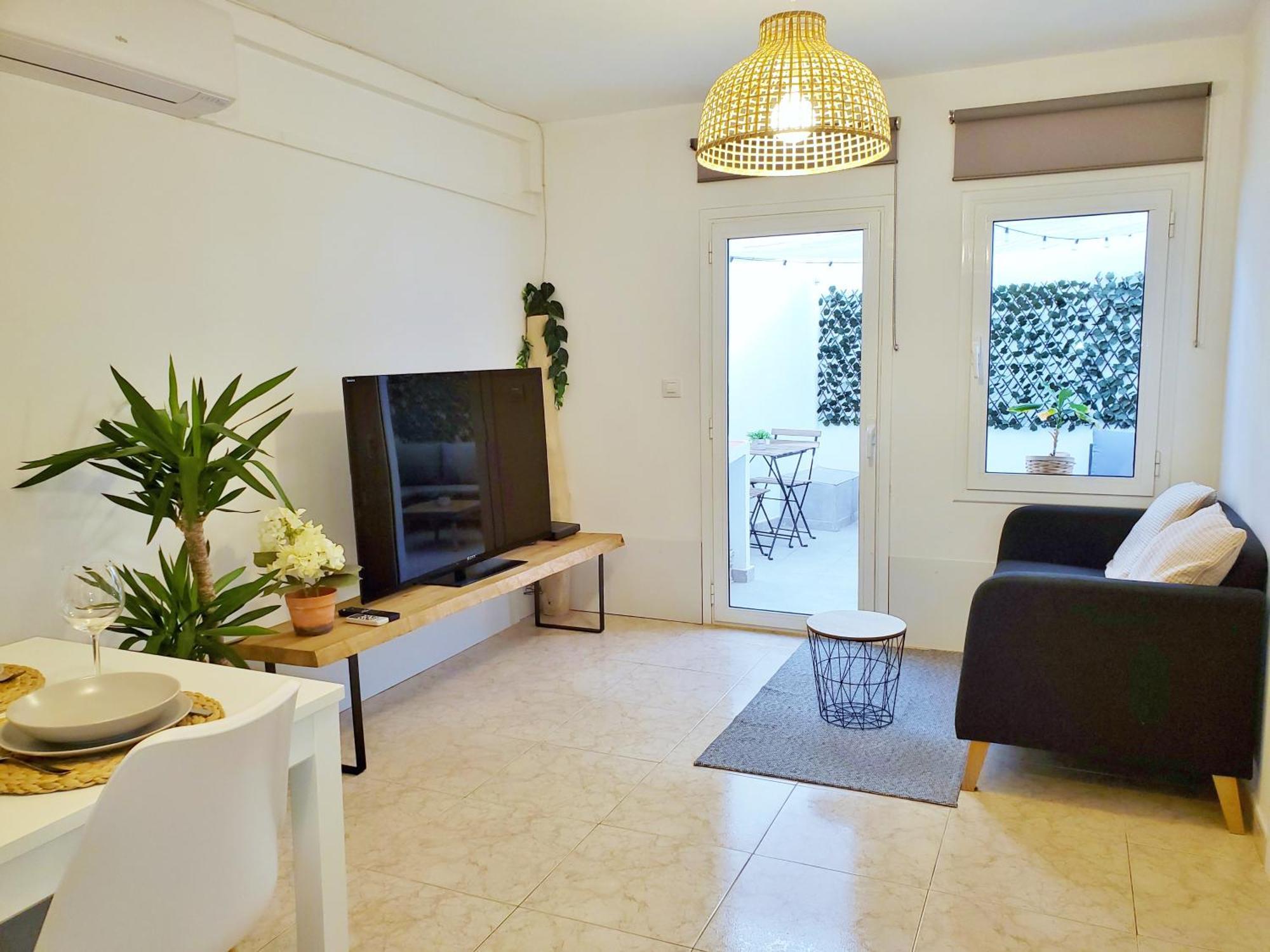 Centrico Con Patio Privado Apartamento